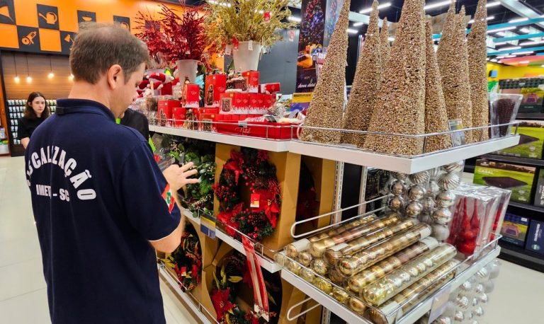 Operação Natal Seguro fiscaliza 115 mil produtos em SC