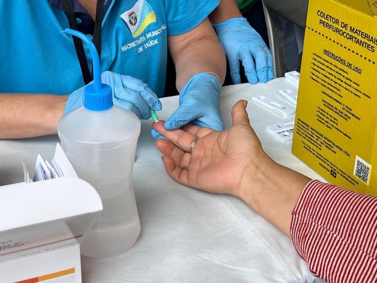 Dezembro vermelho: postos de saúde oferecem testes rápidos de HIV e sífilis