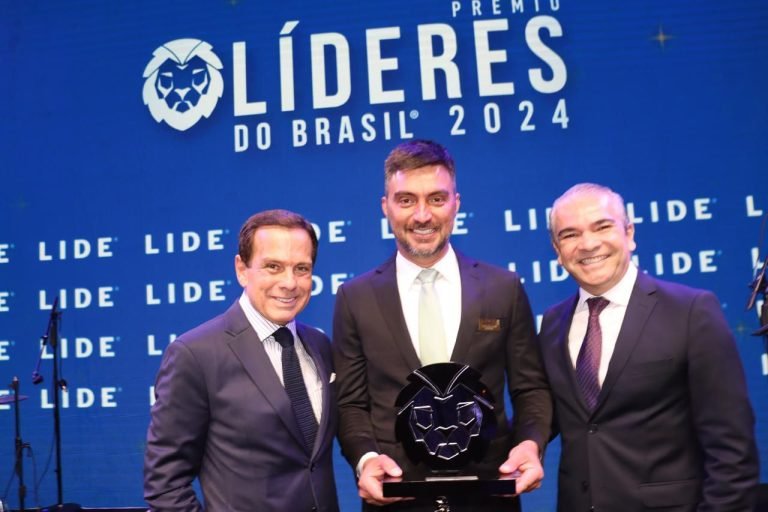 Empresário catarinense Felippe Prates é destaque no Prêmio Líderes do Brasil 2024