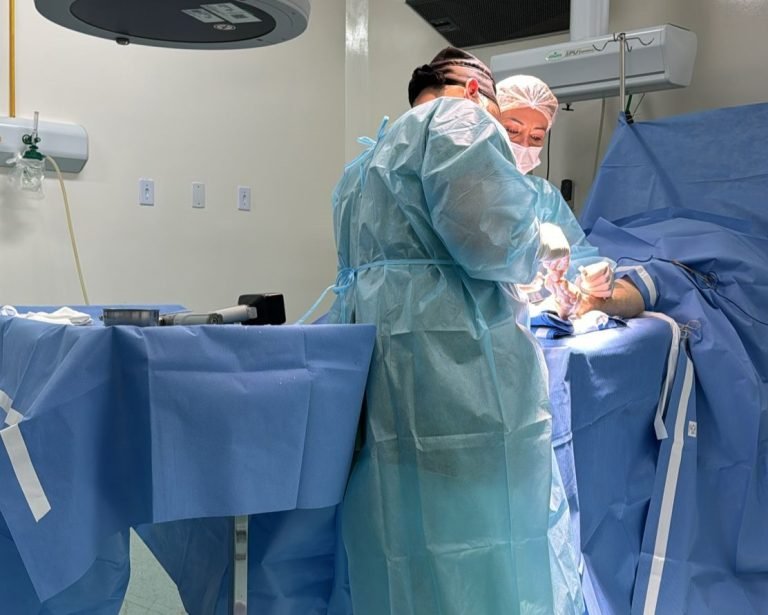 SC amplia rede hospitalar pública com hospitais privados