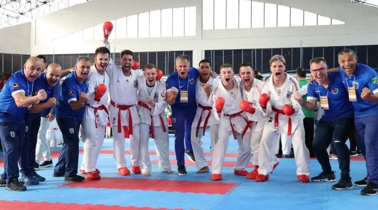 Equipe de karatê de Tubarão faz história com 8 medalhas no Campeonato Brasileiro