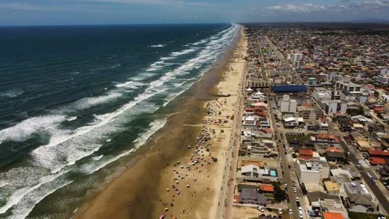 Verão em Arroio do Silva tem música, esporte e homenagens religiosas
