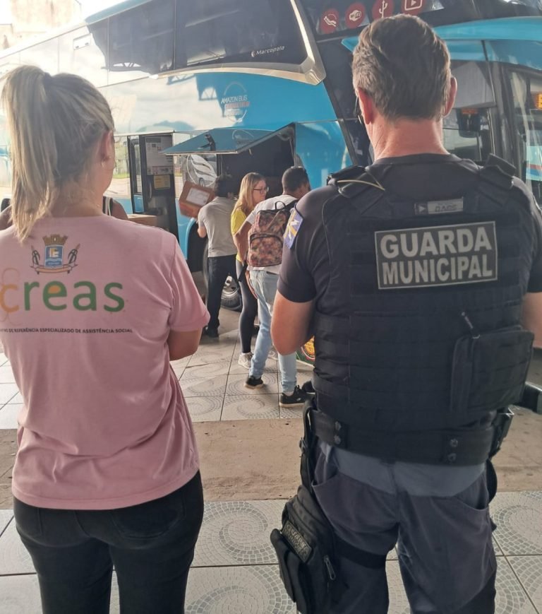 Ação “Abraço Acolhedor” resgata morador de rua e o reencontra com a família