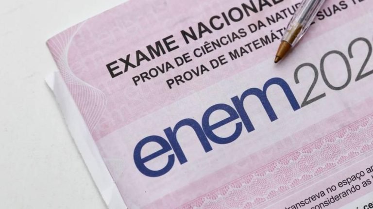 Enem 2024 tem 12 redações nota mil, apenas uma de escola pública
