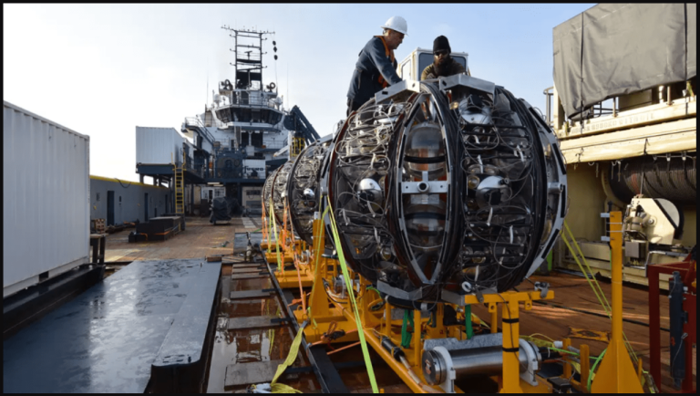 Telescópio submarino detecta neutrino com energia inédita no Universo