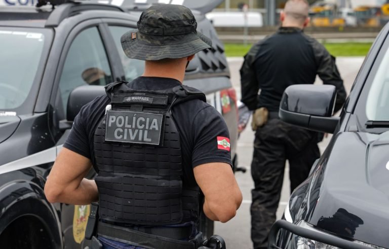 Com reajuste, salários na Polícia Civil de SC variam de R$ 7 mil a R$ 27 mil