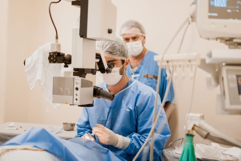 Santa Catarina ultrapassa 100 mil cirurgias oftalmológicas em 2024
