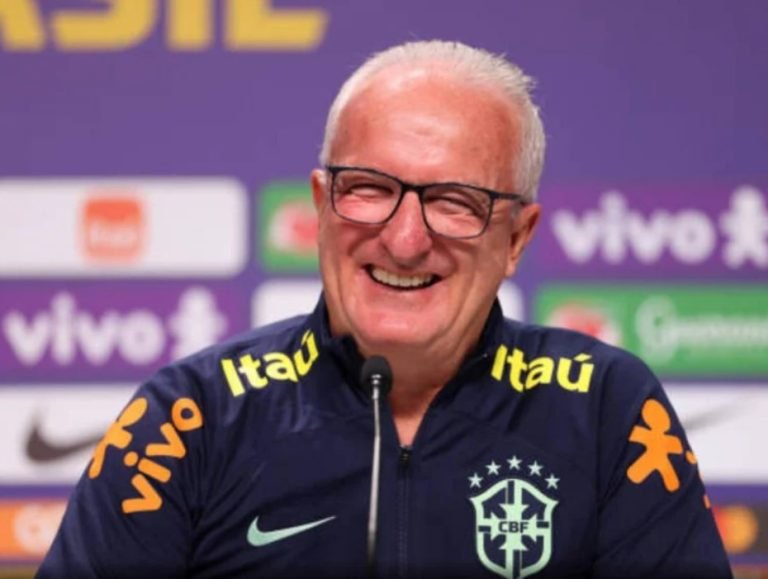 Dorival Júnior é demitido da Seleção e receberá salários até 2026