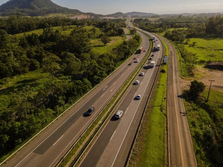 CCR ViaCosteira prevê 600 mil veículos na BR-101 Sul neste fim de semana