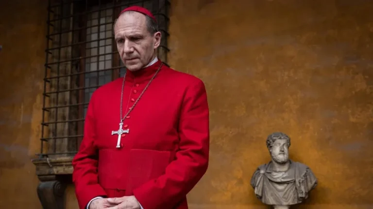Filme “Conclave” gera polêmica ao retratar escolha de papas