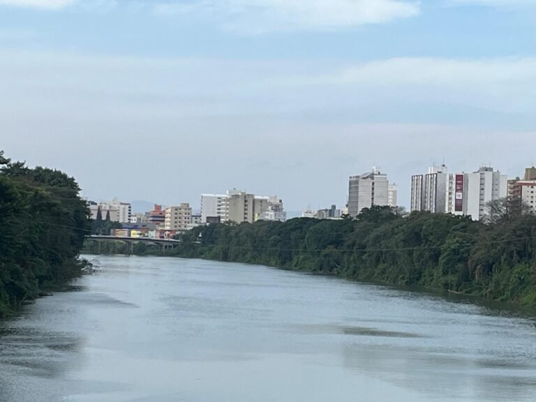 Previsão do tempo para hoje, sábado (21/06/2025) em Tubarão e região