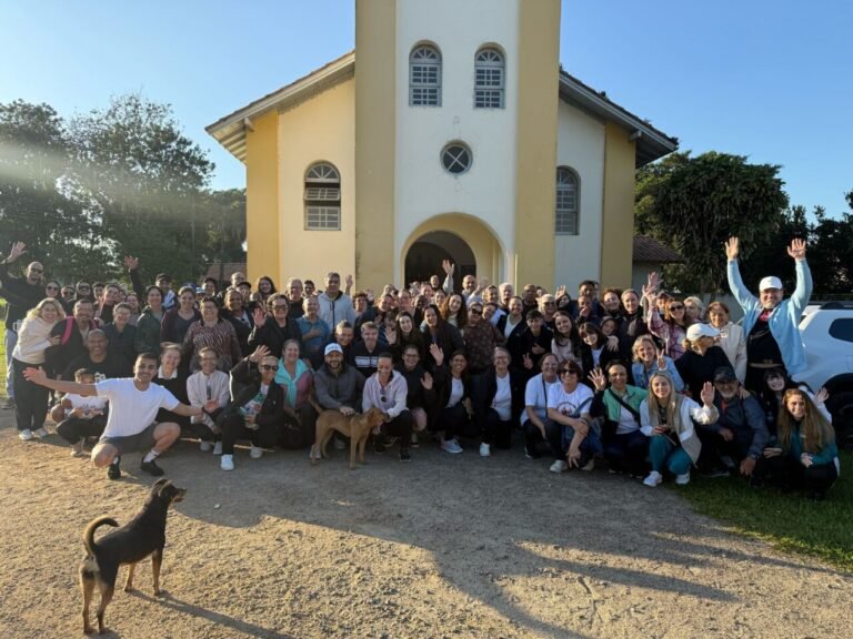 Peregrinação do Jubileu reúne mais de 150 fiéis em Tubarão