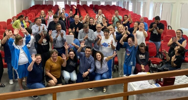 Julio Garcia anuncia mais de R$ 3,5 milhões para entidades sociais