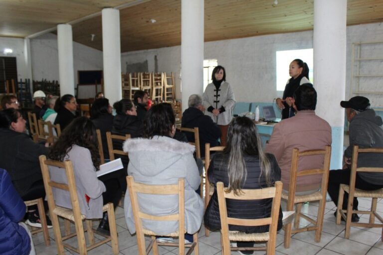 Prefeitura de Lages promove reunião no bairro São Pedro para fortalecer serviços de saúde