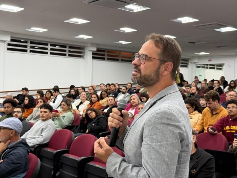 Curso de Medicina na Udesc em Laguna avança após audiência pública