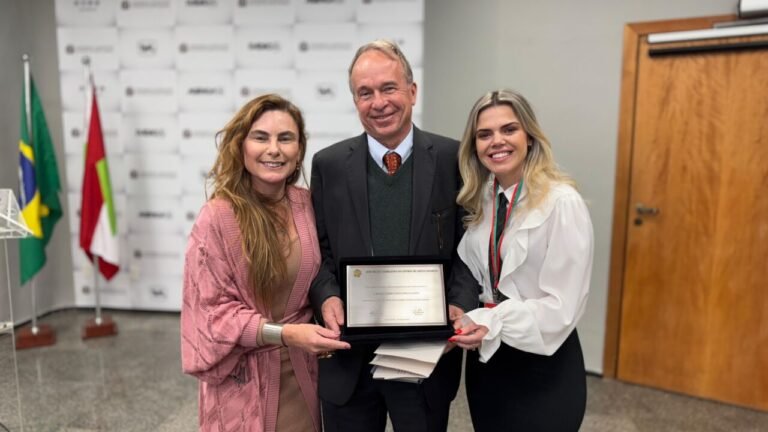 Alesc homenageia Complexo Termelétrico Jorge Lacerda pelos 60 anos de história