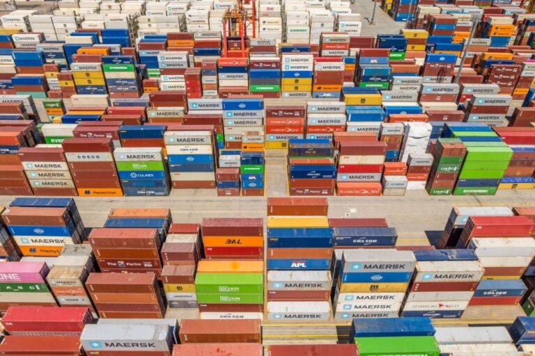 Santa Cantarina lidera movimentação de contêineres no Sul do país