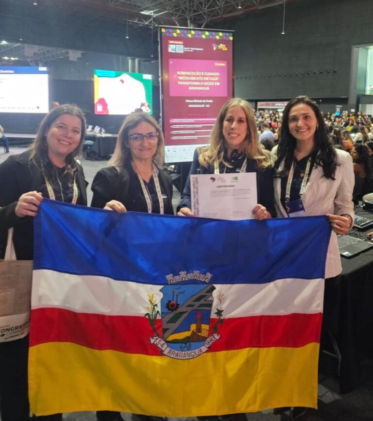 Araranguá brilha em congresso nacional com programa de saúde humanizada
