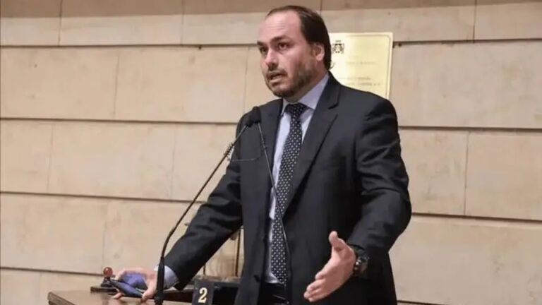 Pelo Estado – Carlos Bolsonaro por Santa Catarina?