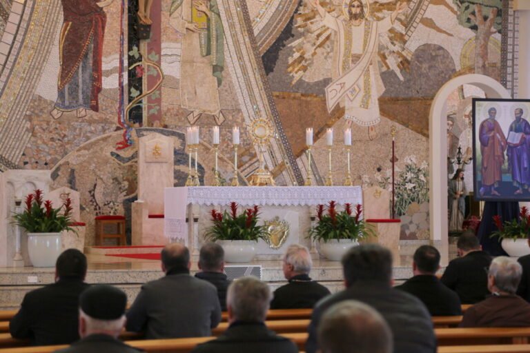 Clero da Diocese de Criciúma vive manhã de espiritualidade em Içara