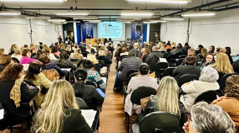 Tubarão sedia conferência regional sobre direitos da pessoa idosa