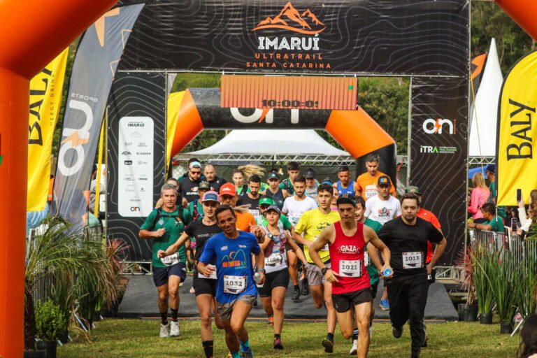 Imaruí Ultra Trail atrai atletas de todo o mundo com trilhas desafiadoras