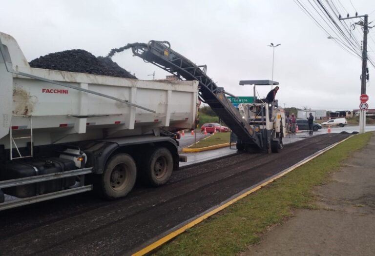 Prefeitura de Lages exige reparo imediato em asfalto novo com custos pagos pela empresa