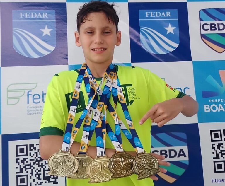 Nadador de Lages conquista cinco ouros e quebra três recordes nacionais