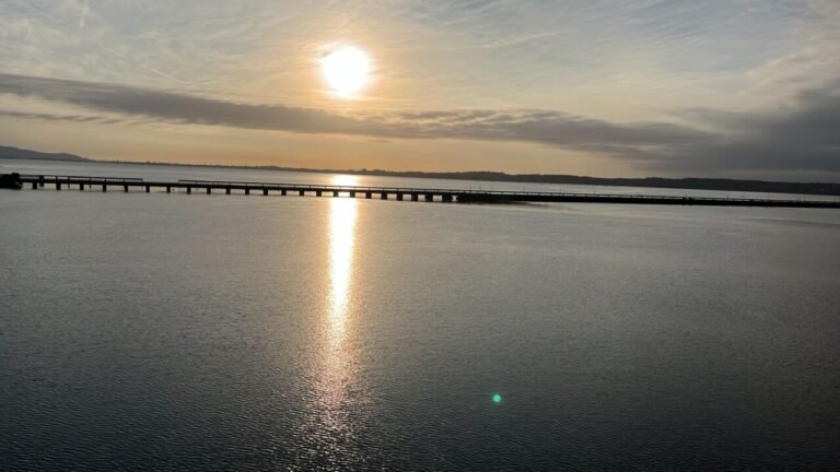 Sábado com neblina pela manhã e possibilidade de chuva à tarde em Tubarão, Laguna e região