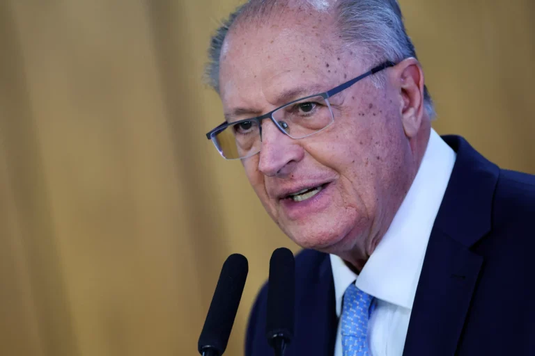 Alckmin diz que negociação com EUA sobre tarifa “começa agora”