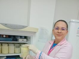 Mãe que sonhava em amamentar realiza desejo e ainda doa leite para salvar vidas