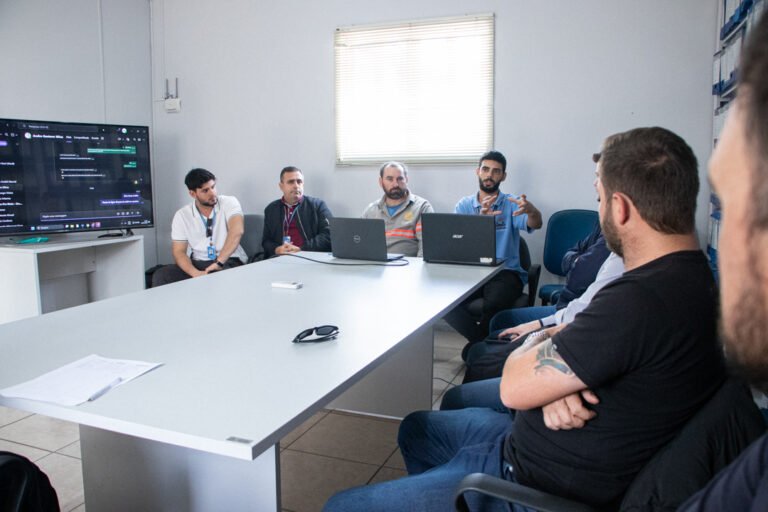 Garopaba fará mutirão para limpeza e organização de postes no centro