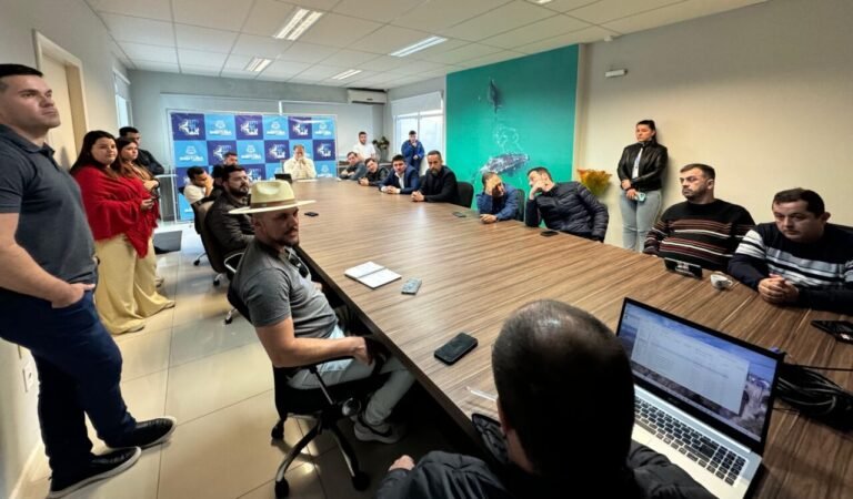 Imbituba e Garopaba firmam acordo histórico que define limites territoriais