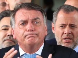 O direito de manifestação e opinião na Constituição do Brasil