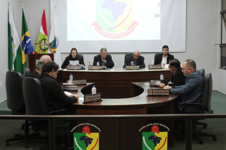 Câmara de Forquilhinha aprova REFIS com descontos em juros e multas