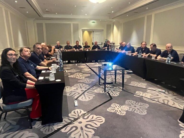 Cooperativismo catarinense busca parcerias em Portugal