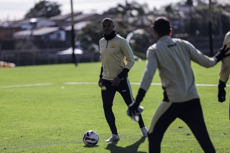 Criciúma embala na Série B e mira G4 antes de duelo com o Athletic