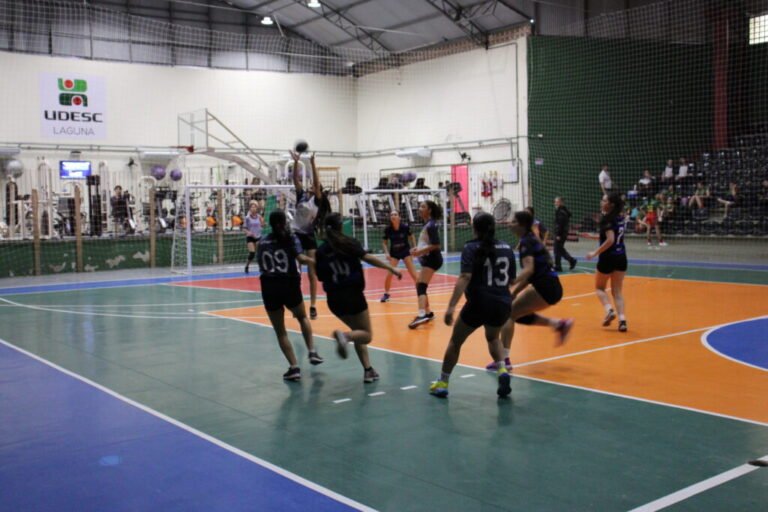 EEMAL conquista título geral do Jelagão 2025 em Laguna