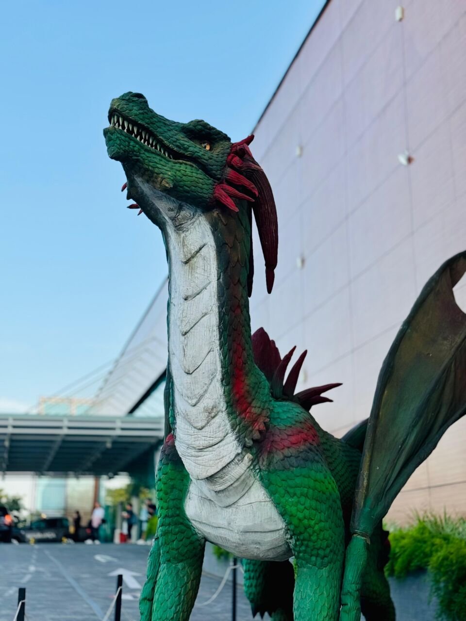 Exposição de dragões chega ao Nações Shopping e promete encantar todas as idades