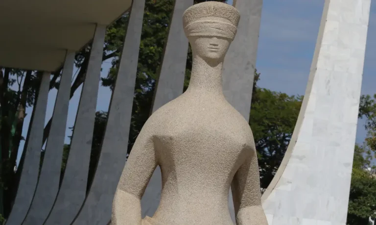 STF marca interrogatório de deputados por desvios de emendas