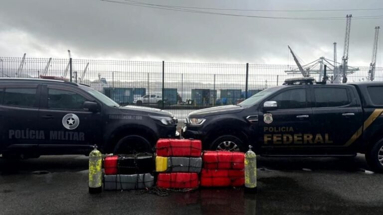 Bope e Polícia Federal apreendem 277 kg de cocaína no Porto de Imbituba