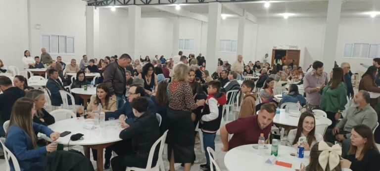 Jantar da causa animal em Balneário Gaivota garante conquistas históricas