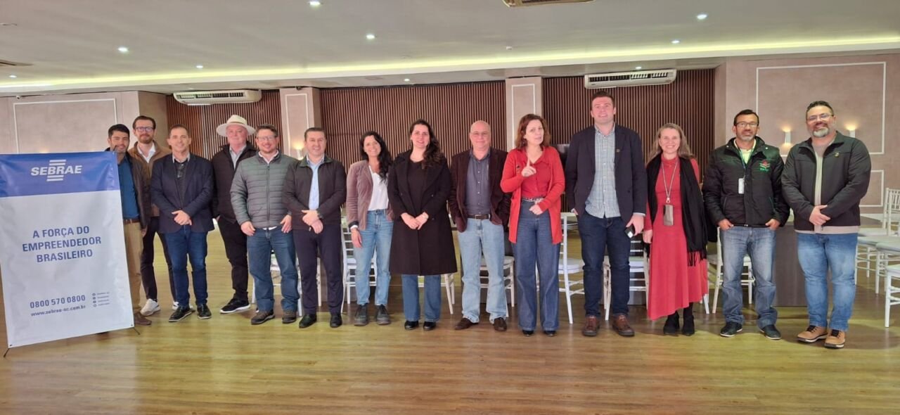 Fórum de Governança em Lages, na Serra (4) Fórum Estadual de Governanças reuniu lideranças em Lages