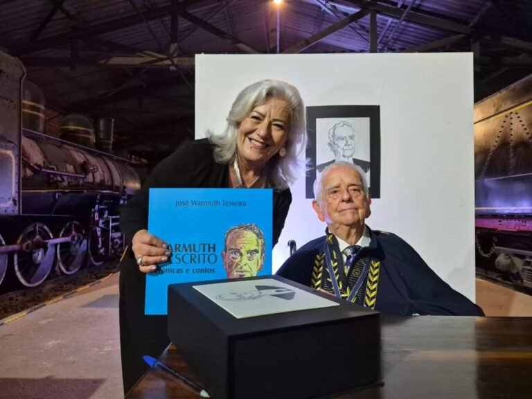 Onde a cidade via escombros, ele viu história