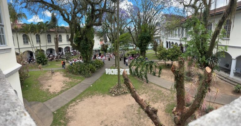 Evento de despedida emociona alunos do Terceirão Dehon 2025