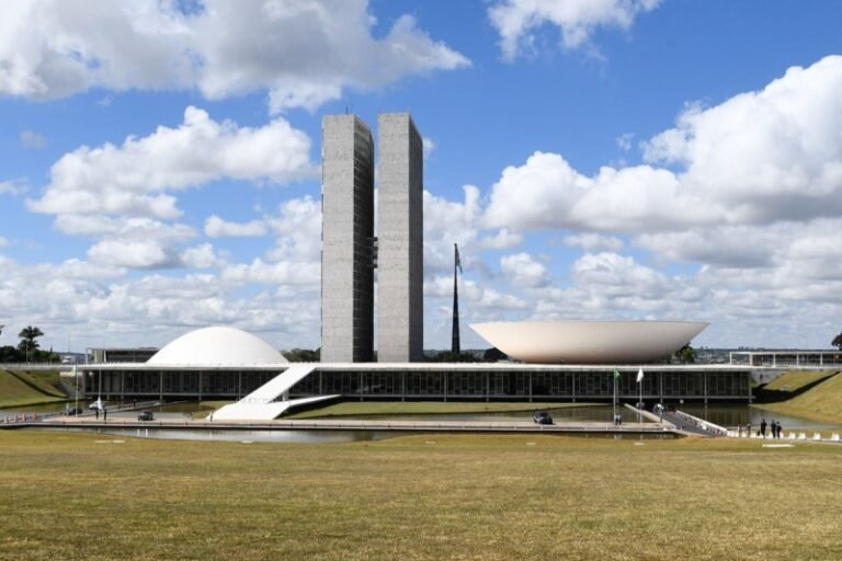 Pelo Estado – FIESC pede derrubada de vetos à Lei do Licenciamento