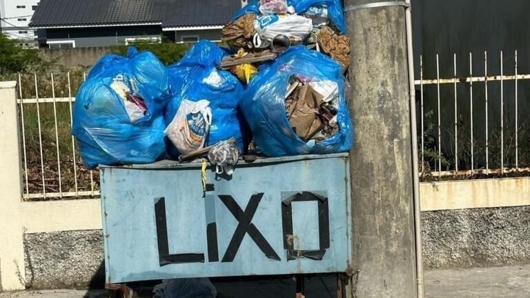 Coleta de lixo em Tubarão passa a ser feita pela Cooperativa Bom Jesus