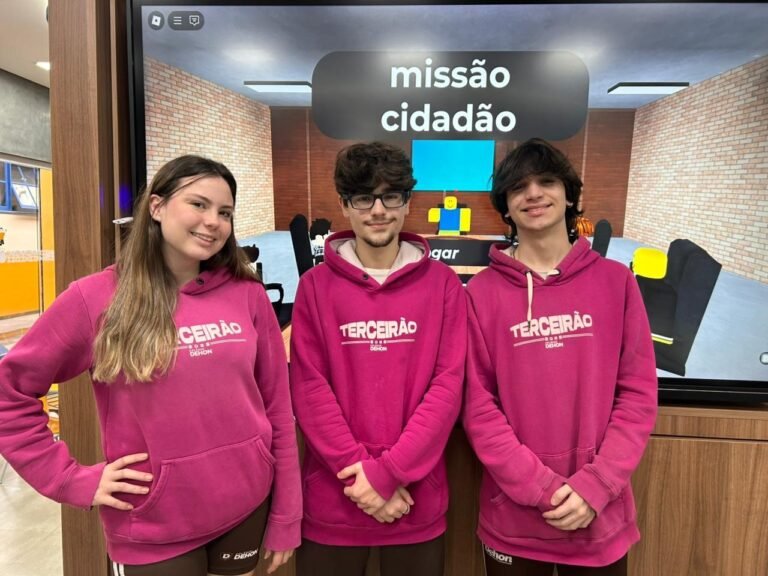 Alunos de Tubarão criam jogo educativo sobre corrupção