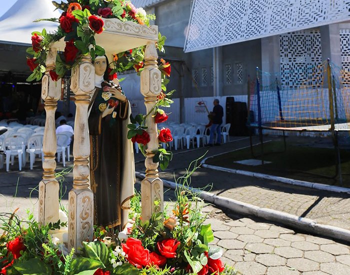 Comunidade da Passagem inicia festa em honra a Santa Teresinha em Tubarão