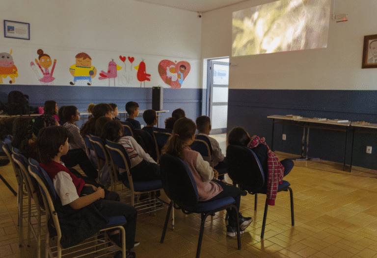 “Contraponto” Festival de Cinema Socioambiental leva 16 filmes e programação gratuita a escolas, ONGs e espaços culturais de Laguna e Tubarão